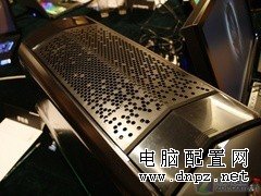 外星PC会呼吸 Alienware最强款抢先看 